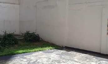 Imagem 5: Sobrado comercial para aluguel possui 250 m² com 3 quartos, no Setor Oeste, Goiânia-GO