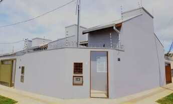 Imagem: Linda casa no BAIRRO JOQUEI CLUBE