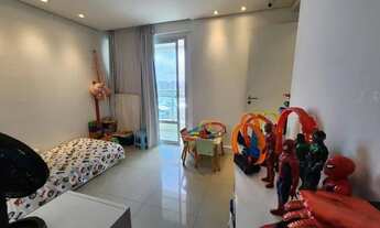 Imagem 3: Apartamento para venda tem 165 metros quadrados com 3 quartos em Guararapes - Fortaleza