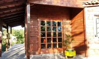 Imagem 2: Vendo Moderna Casa de Madeira de 3 quartos,suíte terreno de 1.100MT