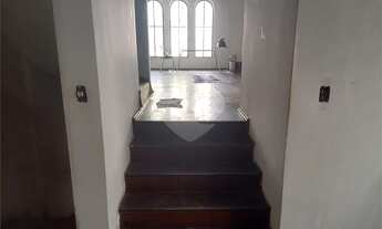 Imagem 6: BELO SOBRADO COM 03 DORMITÓRIOS, 01 SUÍTE, 03 SALAS, SALÃO DE FESTAS, 03 VAGAS DE GARAGEM