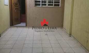 Imagem: Sobrado com 3 dormitórios, 2 banheiros