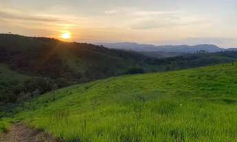 Imagem 6: Vende-se terreno na divisa de Arujpa com Santa Isabel