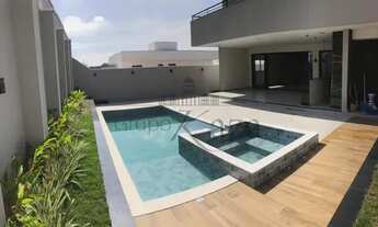 Imagem: Maravilhosa casa c/ 4 suítes, piscina e