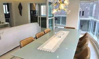 Imagem 2: Apartamento para aluguel possui 180 metros quadrados com 3 quartos