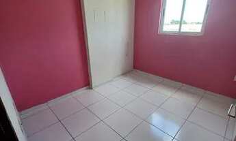 Imagem 3: Aluga-se apartamento com varanda, banheiros com box, parede decorada na sala, excelente lo