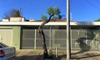 Imagem: Casa térrea na Vila Prado