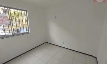 Imagem 3: Apartamento para Locação em Salvador, Itapuã, 2 dormitórios, 1 banheiro, 1 vaga