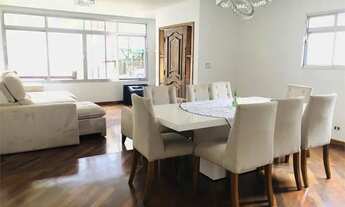 Imagem: Sobrado com 538 metros com 3 dormitórios