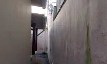 Imagem 2: Casa 200.000.00 ágio perto do centro!!!! 4 minutos do centro!!!