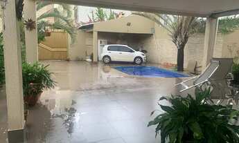 Imagem 6: OPORTUNIDADE ÚNICA! Linda casa C/Piscina! Toda no porcelanato! 400m²! Ch 55! 2Suítes! Conf