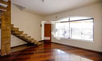 Imagem 3: Casa para Aluguel - Parque Novo Mundo , 3 Quartos, 220 m2