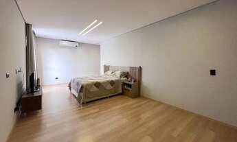 Imagem 3: Térrea para venda possui 240 metros quadrados com 4 quartos em Jardim Europa - São Paulo