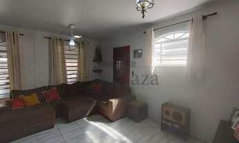 Imagem: Casa Sobrado em São José dos Campos