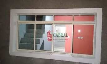 Imagem 2: Ideal para investidor. Terreno com 2 casas