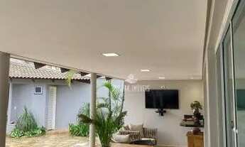 Imagem 4: Casa com 4 dormitórios à venda, 275 m² por R$ 1.380.000 - Jardim Karaíba - Uberlândia/MG