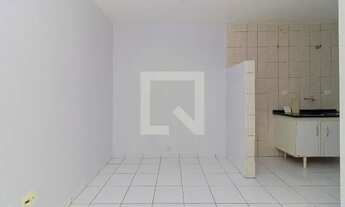 Imagem 3: Casa para Aluguel - Jardim Casablanca, 2 Quartos, 45 m2