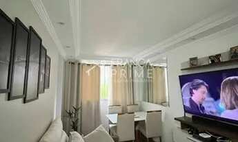 Imagem 4: APARTAMENTO 2 DORMITÓRIOS COM ARMÁRIOS EMBUTIDOS PISO DE MADEIRA