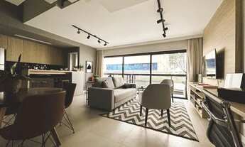 Imagem 7: 100m², 2 suítes, 2 vagas de garagem, mobiliado