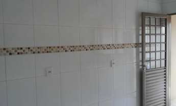 Imagem 4: Aluga-se casa no Laranjeiras II, com suite