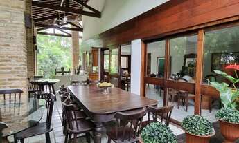 Imagem 4: Maravilhosa Casa rústica em condomínio de alto padrão em Aldeia, parcialmente mobiliada