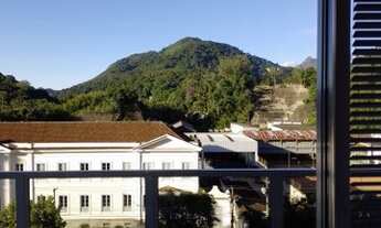 Imagem 2: Apartamento para venda ,240 metros quadrados com 4 quartos em Centro - Petrópolis - RJ