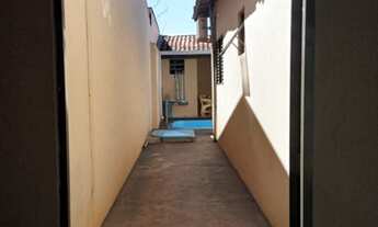 Imagem 6: Casa para venda com 60 metros quadrados com 2 quartos em Jardim Furlan - Ourinhos - SP