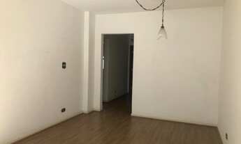 Imagem 2: Apartamento 2 Dormitórios com dependência 2 quadras da praia em Gonzaga - Santos