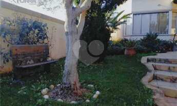 Imagem 4: Sobrado com 03 Suítes na parte Alta do Condomínio Arco-Íris