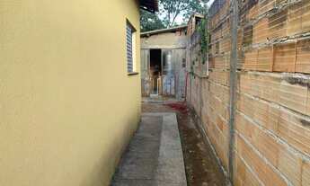 Imagem 5: Casa à venda no Bairro Parque da Floresta 2 quartos