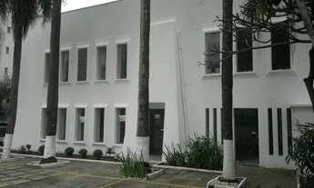 Imagem: Prédio comercial em localização privilegiada