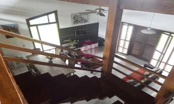 Imagem 2: Casa em Condomínio na Praia Dura , com 5 Suites e Piscina Privativa, sendo 2 Terrenos