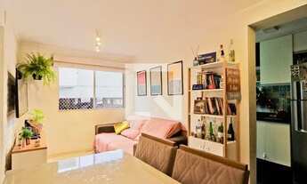 Imagem 2: Apartamento para Aluguel - Vila Zat, 2 Quartos, 52 m2