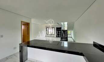 Imagem 7: VENHA CONHECER ESTA LINDA CASA COM VISTA PRIVILEGIADA PARA A NATUREZA!