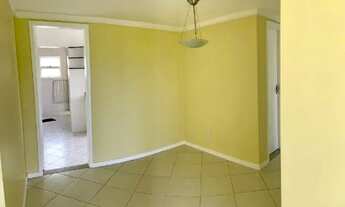 Imagem 2: Apartamento para aluguel possui 85 metros quadrados com 2 quartos em Costa Azul - Salvador