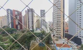 Imagem 6: Apartamento para Aluguel - Água Verde, 3 Quartos, 130 m2