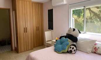 Imagem 2: SANTANA DE PARNAÍBA - Casa de Condomínio - ALPHAVILLE