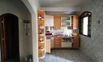 Imagem: Sobrado com 4 dormitórios à venda, 188