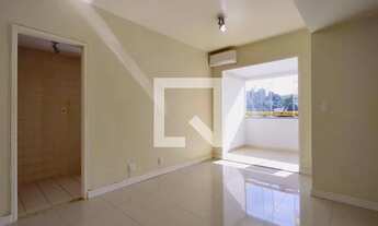 Imagem 3: Apartamento para Aluguel - Freguesia , 2 Quartos, 68 m2