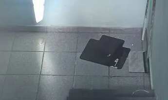 Imagem: Aluga-se 2 cômodos com banheiro