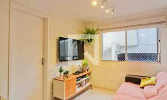 Imagem 3: Apartamento para Aluguel - Vila Zat, 2 Quartos, 52 m2