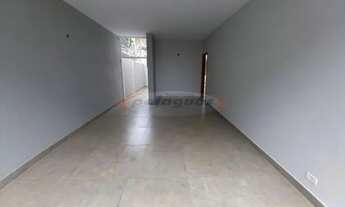 Imagem 6: Edicula no fundo com 3 quartos com banheiro na área de lazer.<br>-Imóvel conta com