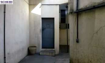 Imagem 2: Excelente imóvel comercial com condução na porta