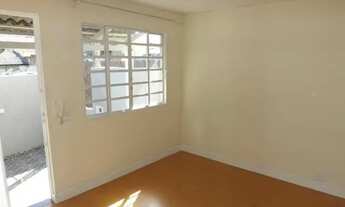 Imagem 2: Otimo sobrado 98m2, 02 dormitórios, Gar Coberta 01 carro, Tingui R$ 1.300,00