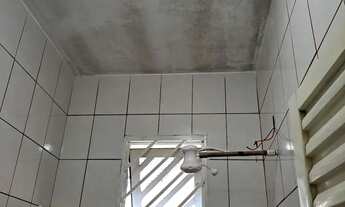 Imagem 2: Casa de Aluguel Casa com 1 dormitório