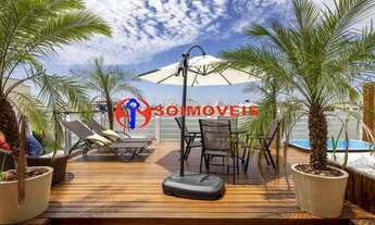 Imagem 2: Cobertura triplex, reformada, a poucos metros da Praia de Copacabana, com 360 m