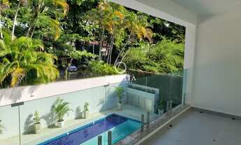 Imagem 2: Casa de condomínio para aluguel e venda tem 700 metros quadrados com 4 quartos