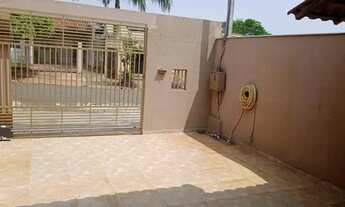 Imagem 2: Casa 3 Quartos com churrasqueira