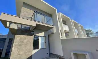 Imagem: Sobrado com 3 Dormitórios no Passo Manso