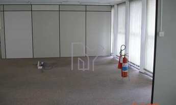 Imagem 6: Conjunto comercial silencioso e envidraçado em Cerqueira César com ótima localização e inf